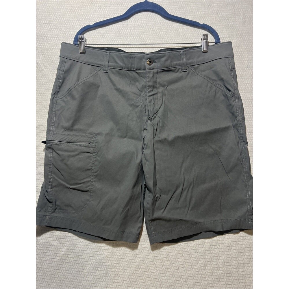 Mens Eddie Bauer Shorts Sz 40 NWOT